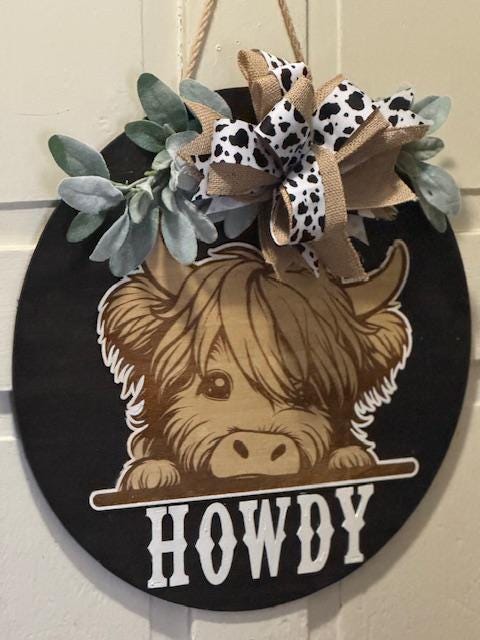 Highland cow door hanger/ cow lover/ front porch decor/ door sign/ cow print/ country door hanger/ highland/ door hanger/ custom welcome
